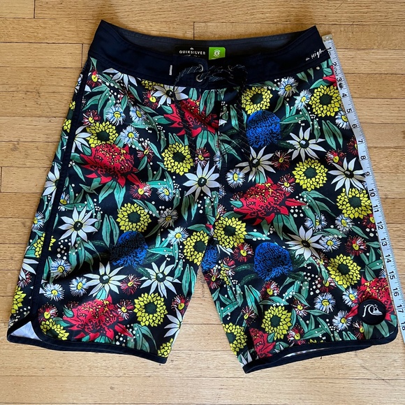 Quiksilver Other - Quiksilver Swim Trunks Highline 27